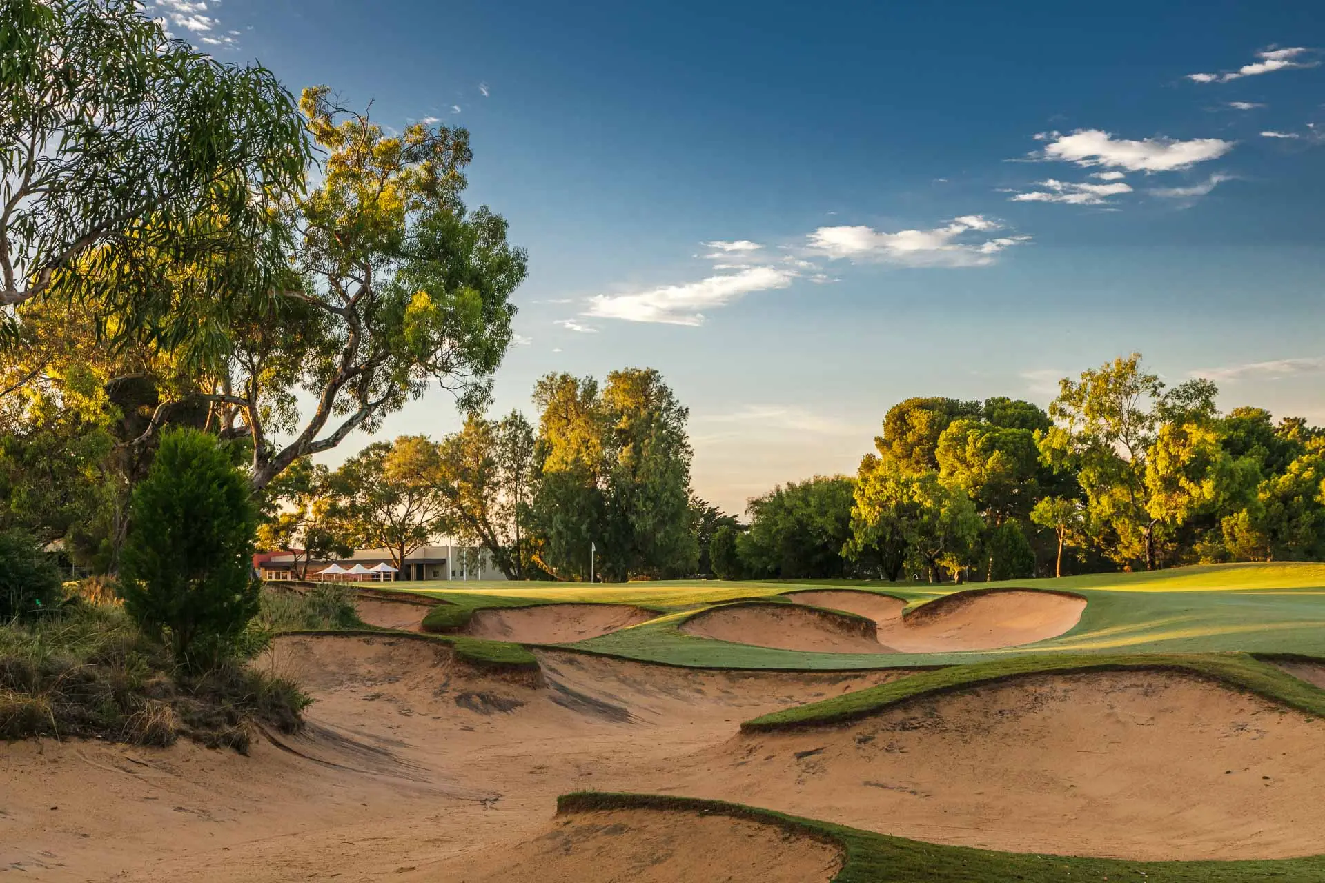 The Grange Golf Club - Par 5, 18th Hole East / Photo: David Brand